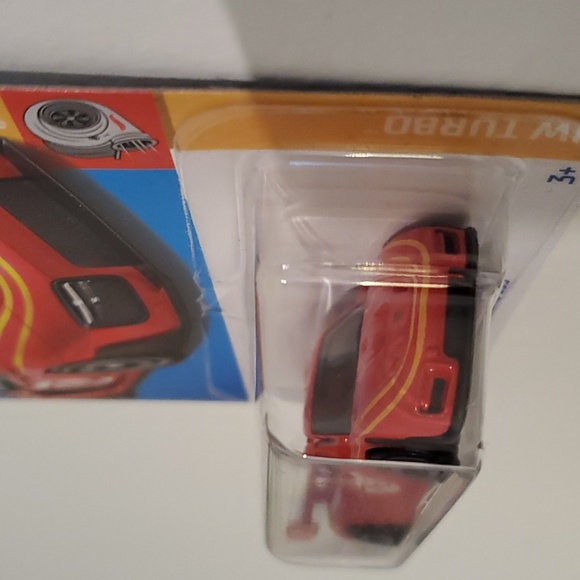 Porsche 935 in Red #70 Hot Wheels Turbo Series 1/10 - Picture 2 of 6